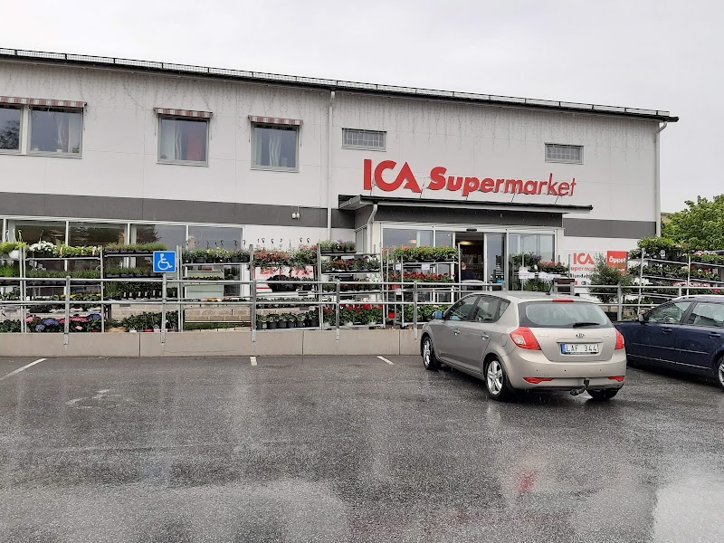 ICA Supermarket Alunda — där alla känner alla