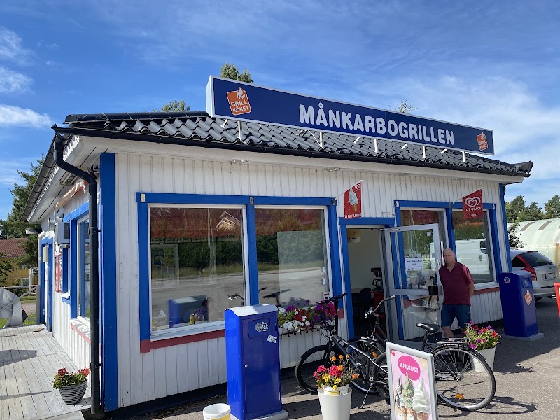 Månkarbo Grill & Pizza — klassisk vägstopp med långa rötter